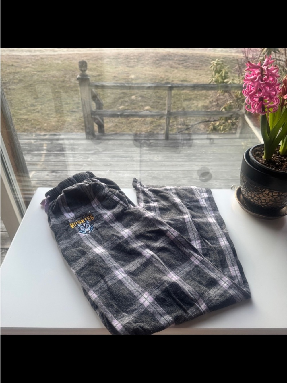 Gray & Light Purple Plaid Lounge Pants with Huskies Logo